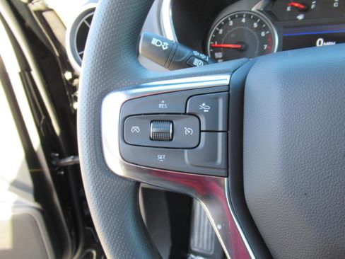 New 2025 Chevrolet Blazer LT image 17