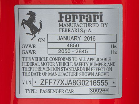 Used 2016 Ferrari California T image 19