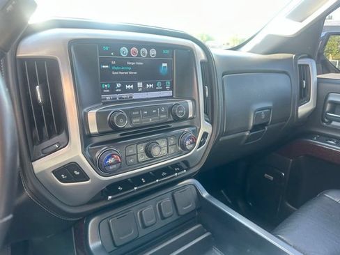 Used 2017 GMC Sierra 1500 SLT w/ SLT Premium Package AWD/4WD image 28