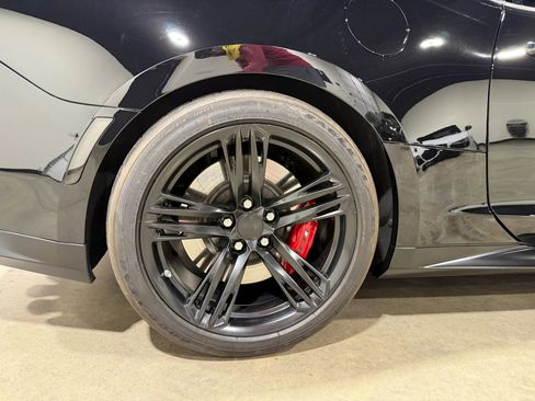 Used 2018 Chevrolet Camaro ZL1 image 45