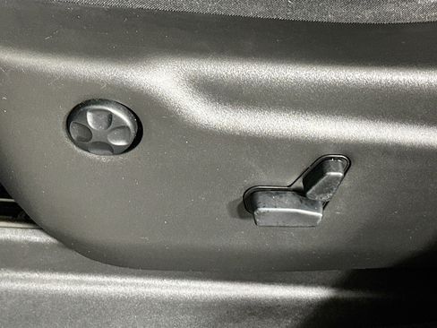 Used 2020 Jeep Grand Cherokee High Altitude image 13