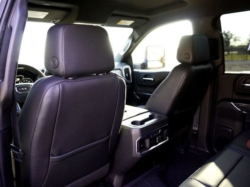 Used 2020 GMC Sierra 1500 AT4 w/ AT4 Premium Package image 32