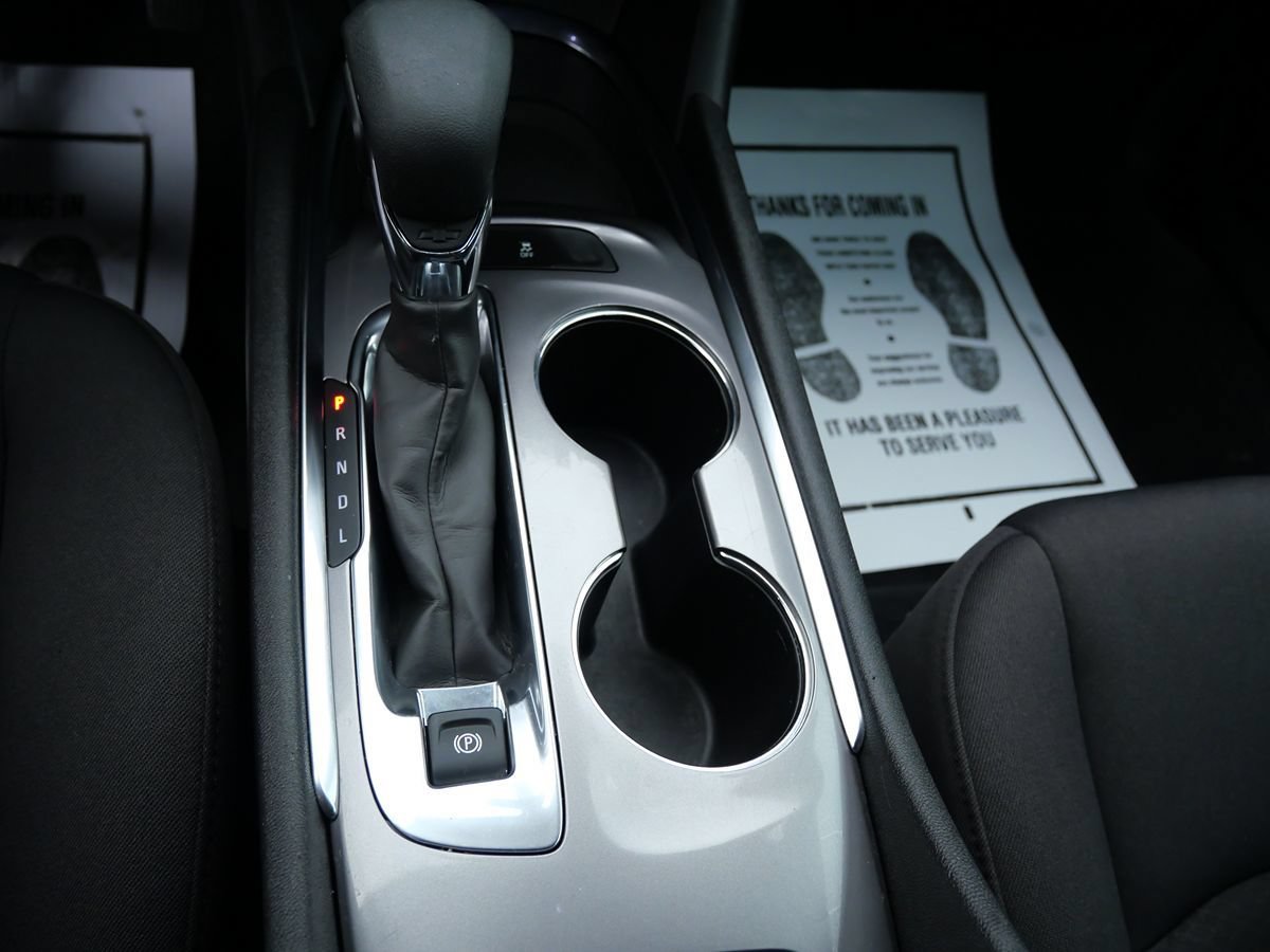 Used 2023 Chevrolet Malibu LT FWD image 12