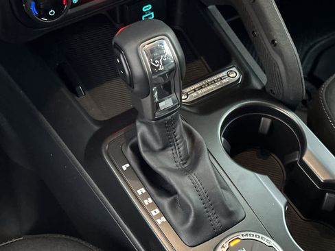 New 2025 Ford Bronco Badlands image 23