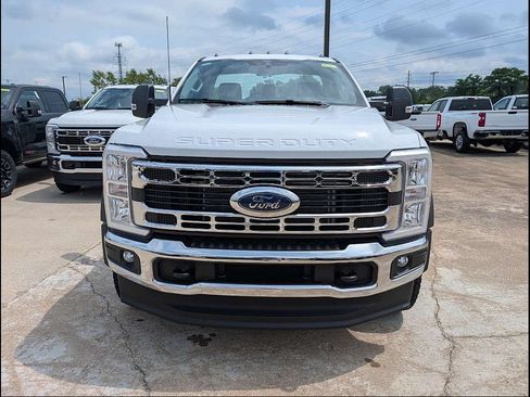 New 2026 Ford F450 XL w/ XL Chrome Package AWD/4WD image 2