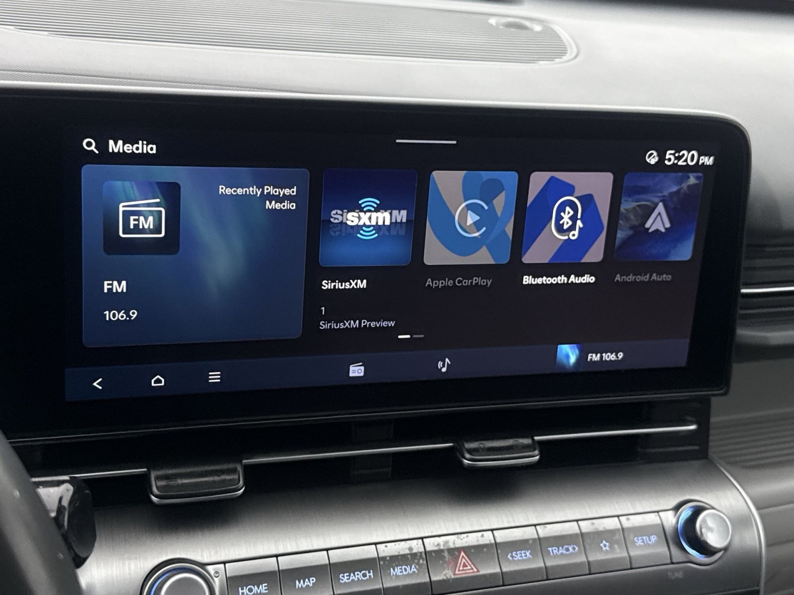 Certified 2025 Hyundai Kona SEL FWD image 18