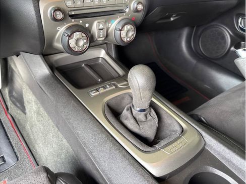 Used 2015 Chevrolet Camaro Z/28 image 25