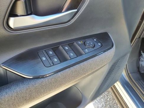 New 2026 Nissan Kicks SV image 19