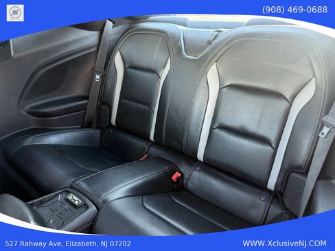 Used 2022 Chevrolet Camaro SS w/ Design Package 2 image 26