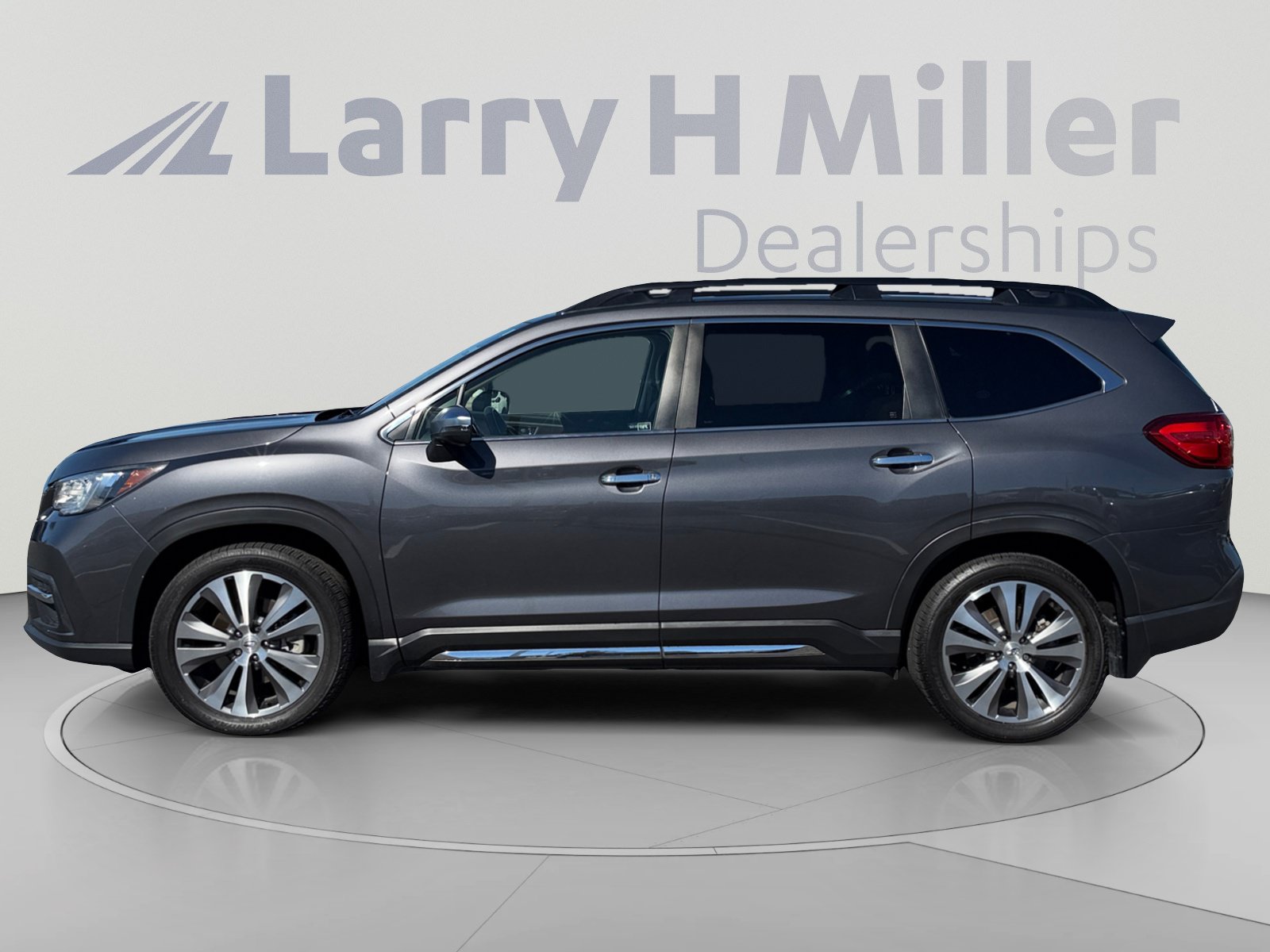 Used 2022 Subaru Ascent Touring w/ Popular Package #2A AWD/4WD image 2
