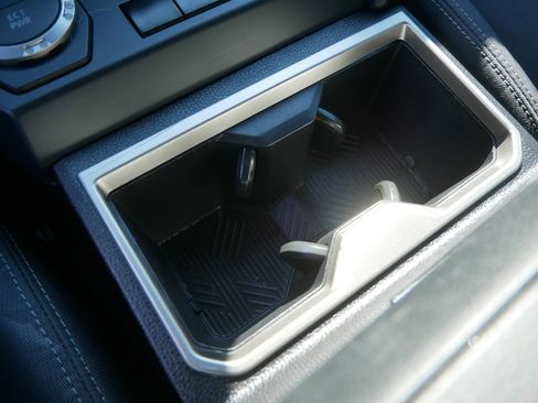 Used 2024 Toyota Tacoma 2WD Double Cab image 25