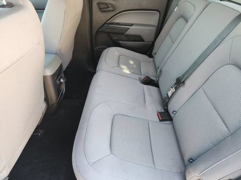 Used 2017 Chevrolet Colorado W/T RWD image 26
