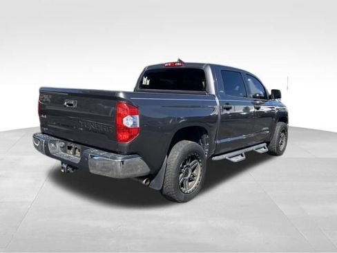 Used 2020 Toyota Tundra SR5 w/ SR5 Upgrade Package AWD/4WD image 5