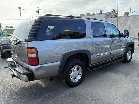 Used 2003 GMC Yukon XL SLT w/ 1SD Preferred Equipment Group image 2