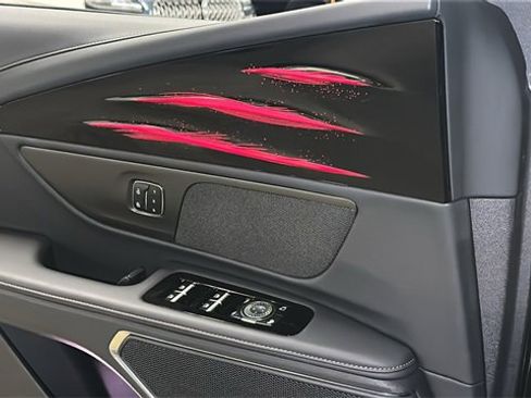 New 2026 Lincoln Nautilus Premier image 22