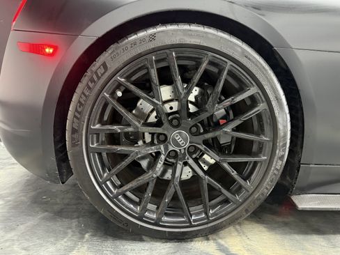 Used 2017 Audi R8 V10 AWD/4WD image 44