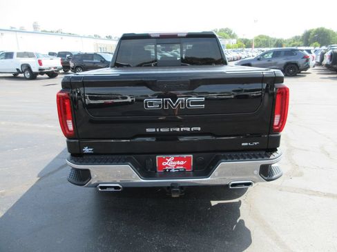 Certified 2021 GMC Sierra 1500 SLT w/ SLT Premium Plus Package AWD/4WD image 8