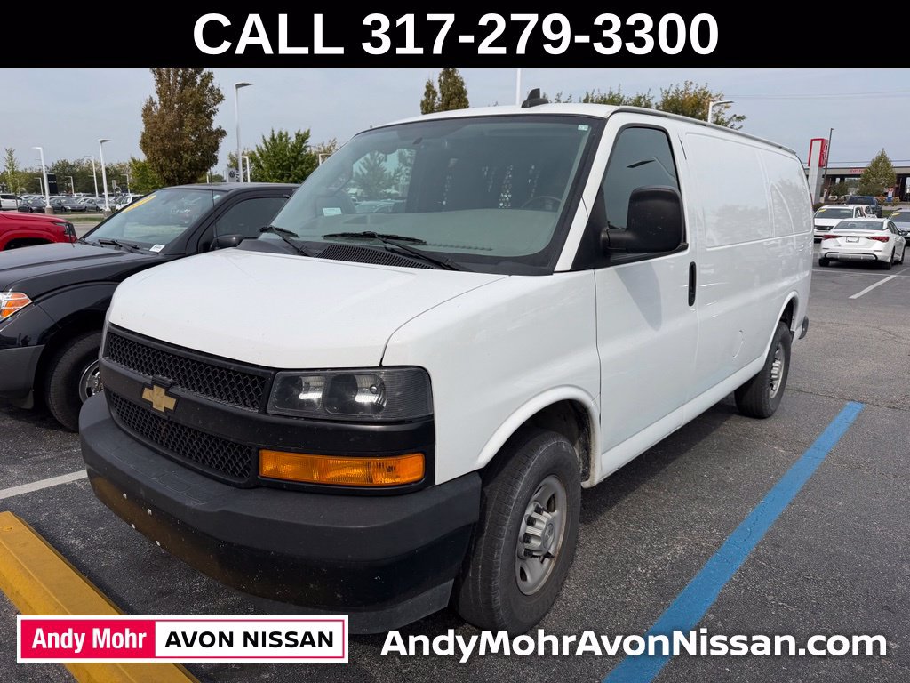 Used 2023 Chevrolet Express 2500 w/ Driver Convenience Package RWD image 3