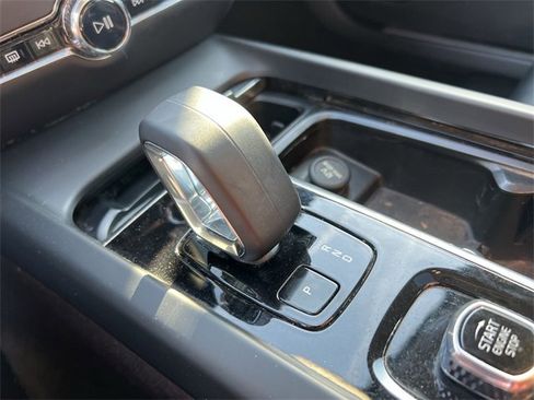 Used 2023 Volvo S60 B5 Core image 20