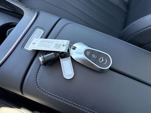 Used 2025 Mercedes-Benz E 450 4MATIC All-Terrain Wagon image 18