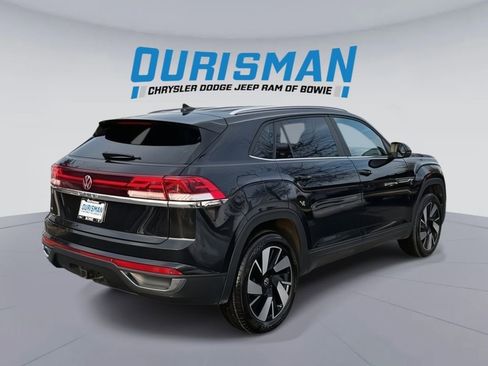 Used 2024 Volkswagen Atlas Cross Sport SE image 6