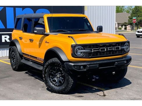 Used 2022 Ford Bronco Wildtrak AWD/4WD image 2