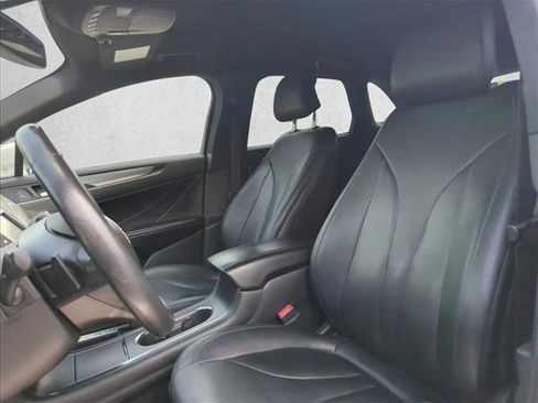 Used 2015 Lincoln MKC FWD image 17