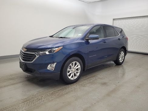 Used 2019 Chevrolet Equinox LT image 2