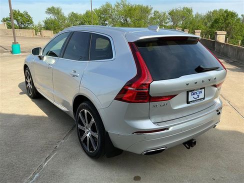 Used 2018 Volvo XC60 T8 Inscription w/ Advanced Package image 4