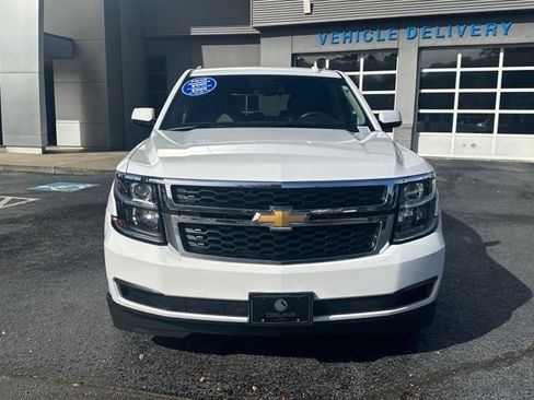 Used 2018 Chevrolet Tahoe LT image 2