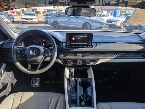 Used 2024 Honda Accord LX image 15