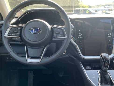 Used 2025 Subaru Legacy Premium AWD/4WD image 19