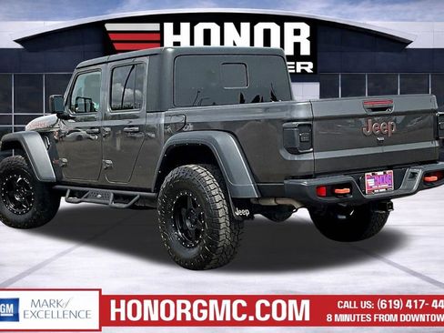 Used 2022 Jeep Gladiator Mojave w/ Trailer Tow Package AWD/4WD image 4