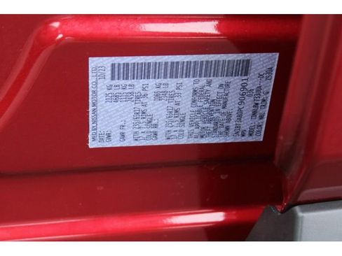 Used 2023 Nissan Rogue S image 22