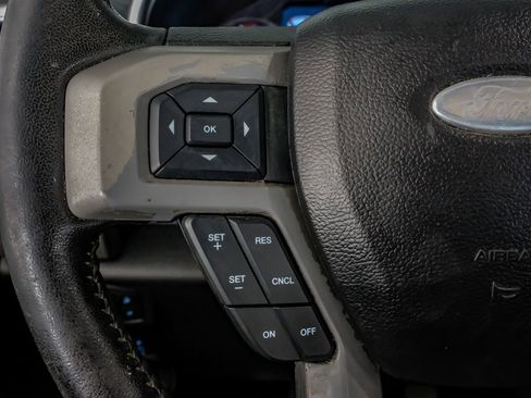 Used 2019 Ford F250 Lariat w/ Lariat Ultimate Package image 16