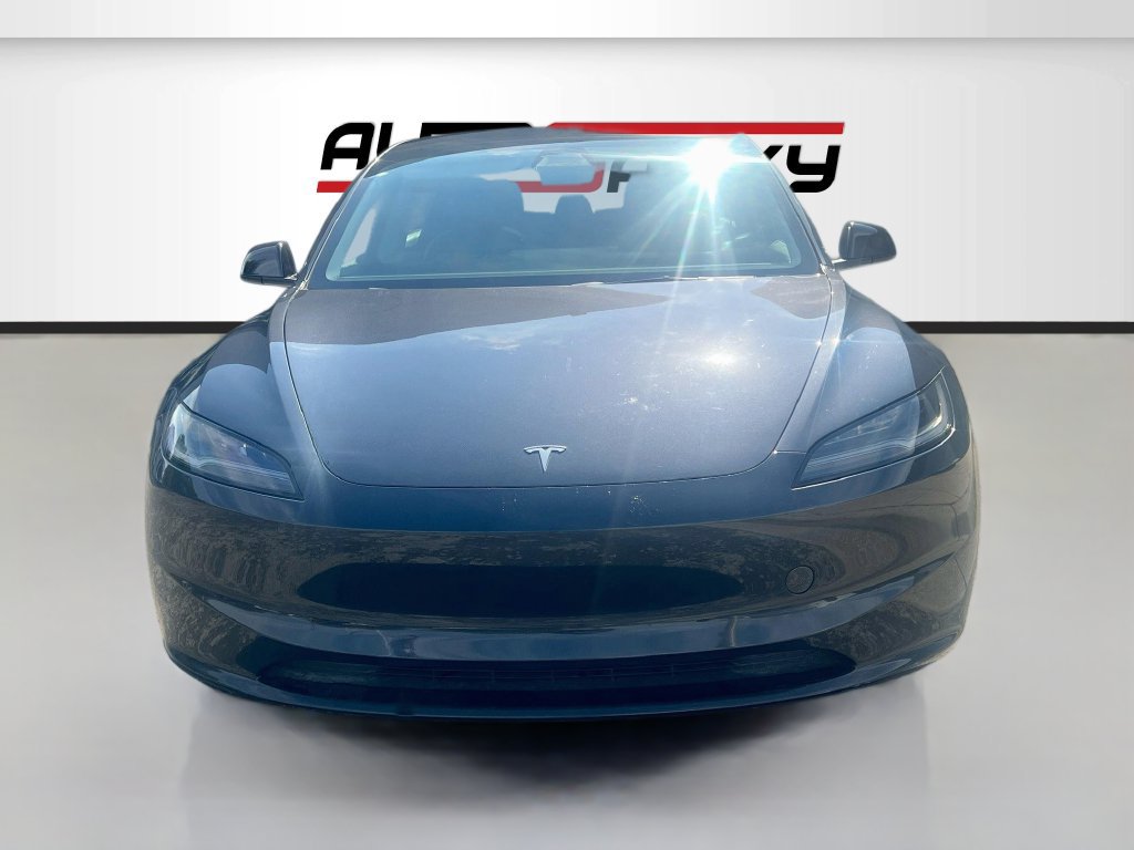 Used 2024 Tesla Model 3 RWD image 2