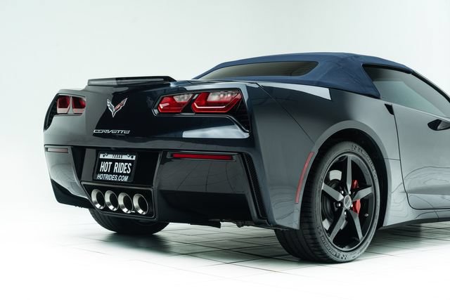 Used 2014 Chevrolet Corvette Stingray Convertible w/ 2LT Preferred Equipment Group RWD image 14