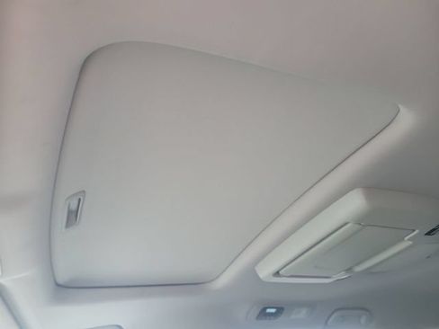 Used 2018 Honda Odyssey Elite image 36
