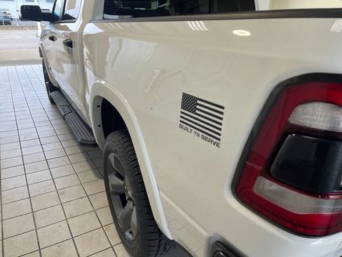 Used 2023 RAM 1500 Big Horn AWD/4WD image 18