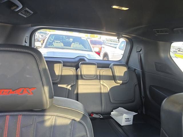 Used 2026 Nissan Armada PRO-4X AWD/4WD image 12
