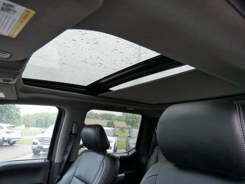 Certified 2019 Ford F150 Lariat w/ Equipment Group 502A Luxury AWD/4WD image 28