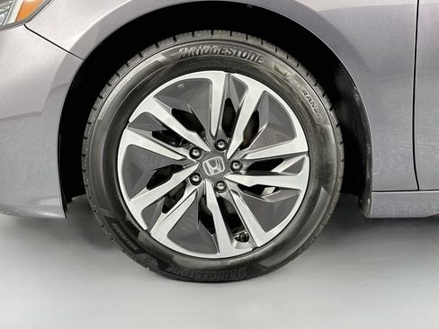 Certified 2019 Honda Accord Touring image 32