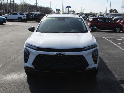 New 2026 Chevrolet Trax ACTIV w/ Sunroof Package image 9