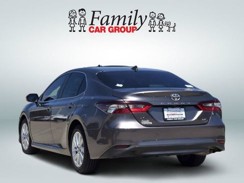 Used 2023 Toyota Camry LE w/ Convenience Package FWD image 3