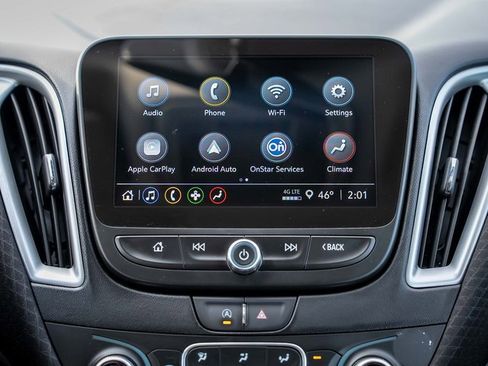 Used 2025 Chevrolet Malibu LT image 23