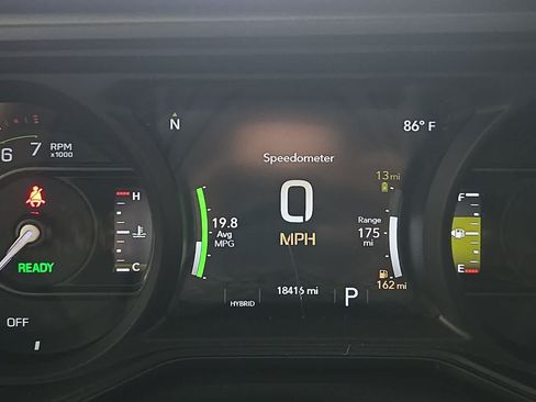 Used 2024 Jeep Wrangler Unlimited AWD/4WD image 25