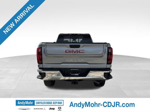 Used 2024 GMC Sierra 2500 SLT w/ SLT Premium Package AWD/4WD image 6
