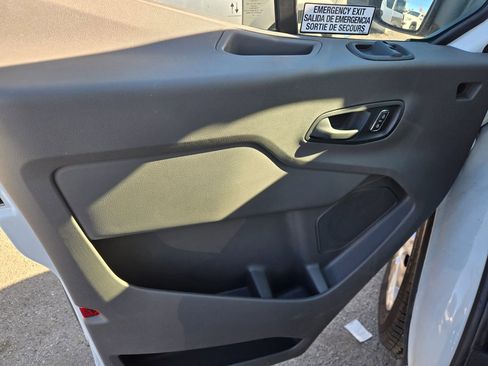 Used 2024 Ford Transit 350 XLT image 9