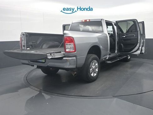 Used 2024 RAM 2500 Big Horn AWD/4WD image 40