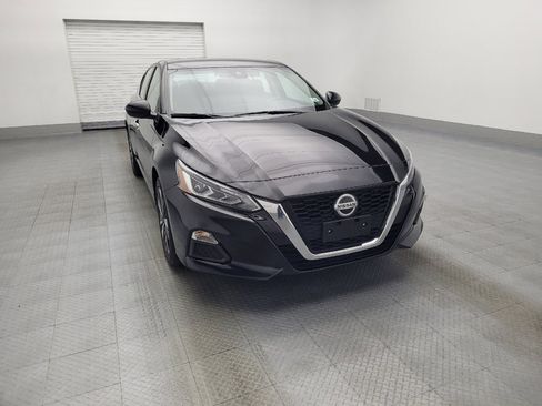Used 2022 Nissan Altima 2.5 SV image 14